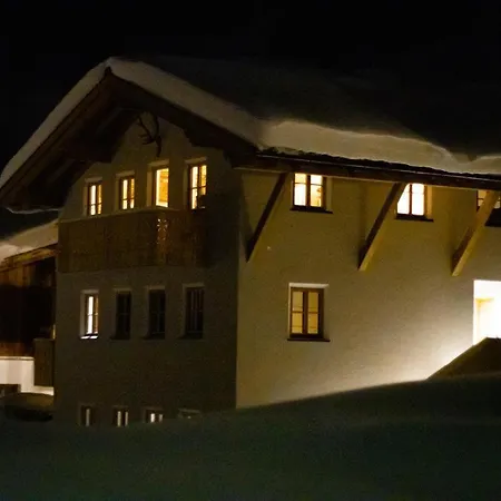 Golden Marmot - Private Chalet-stanton Apartment St. Anton am Arlberg