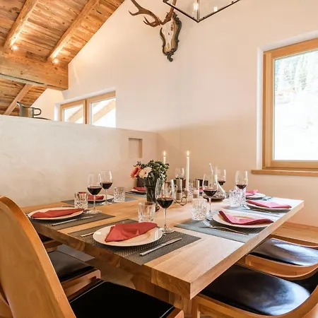 Golden Marmot - Private Chalet-stanton Apartment *