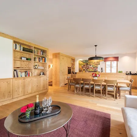 Golden Marmot - Private Chalet-stanton Apartment